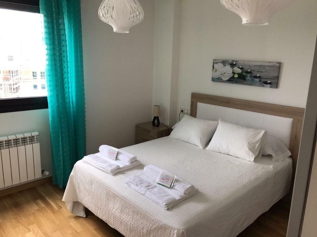 Alojamiento La Rosaleda Ponferrada Exteriör bild